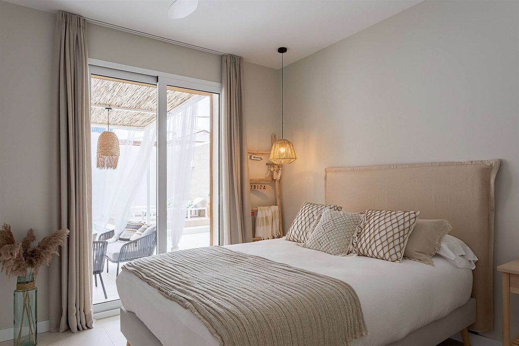 2B23E82B B535 4509 A179 2592296565B2 1