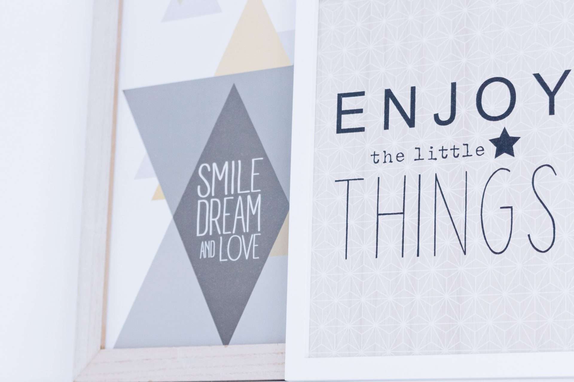 45675688 41e3 4063 b352 e03fe08a6809