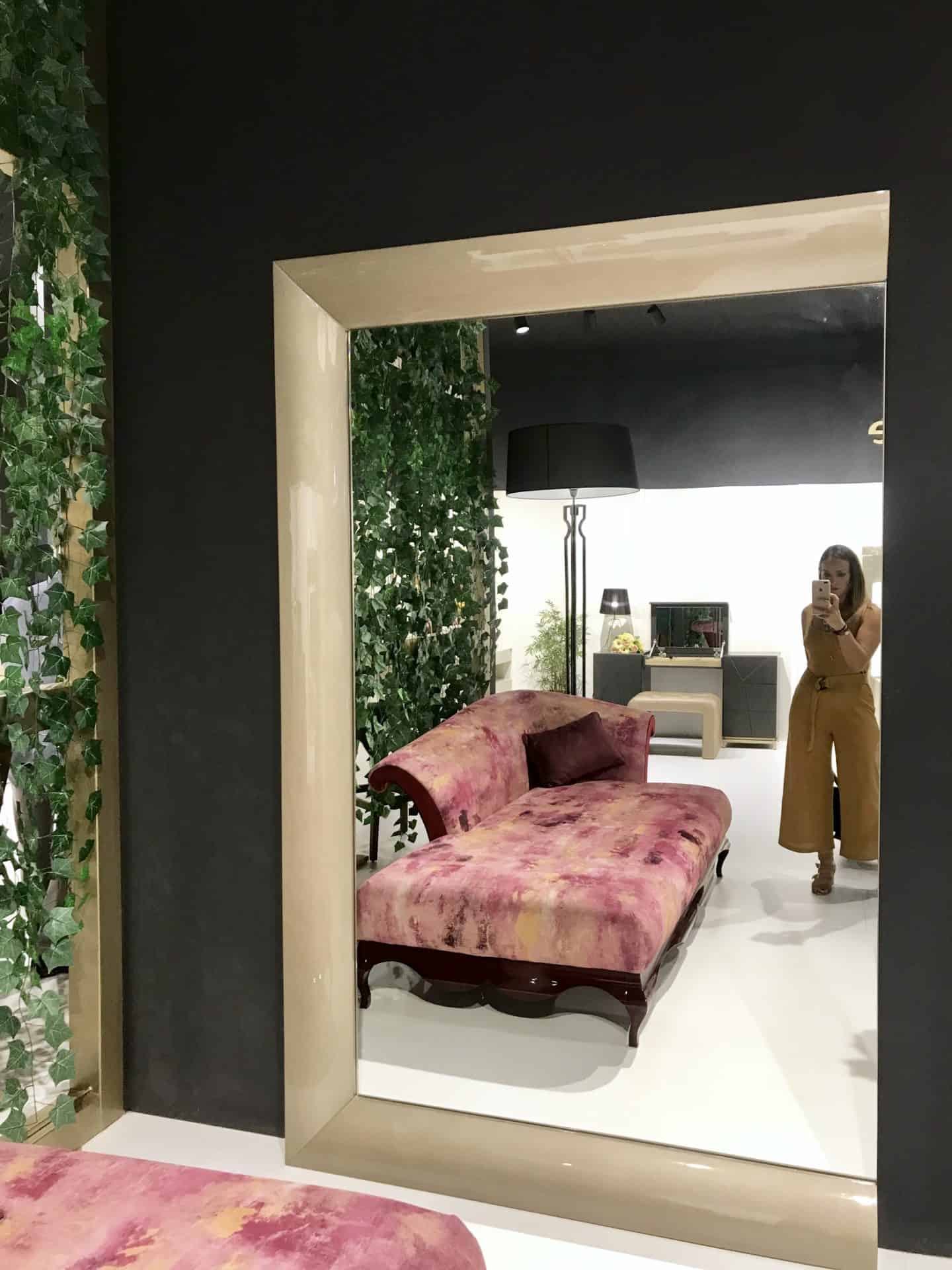 A887ECF6 7BAD 4127 A2ED 43D321223DDE