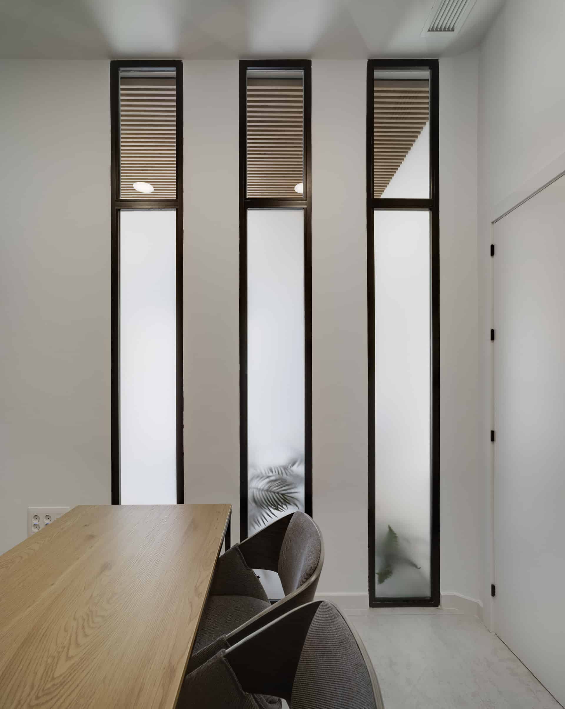 Proyecto Clínica Dental: crear experiencia fuera de lo establecido. 16 Vista interior del despacho.