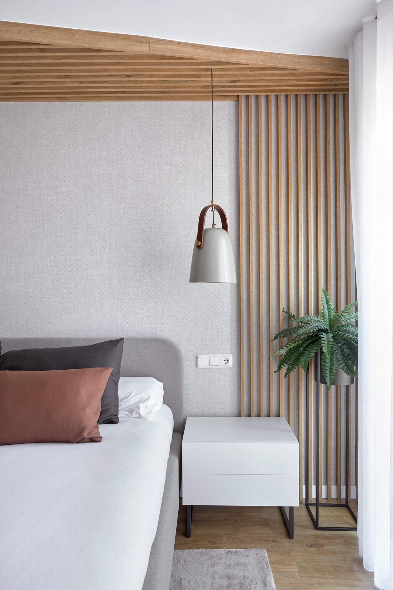 E4C56ABC 1CFF 4548 A01E EDC6C7480B09