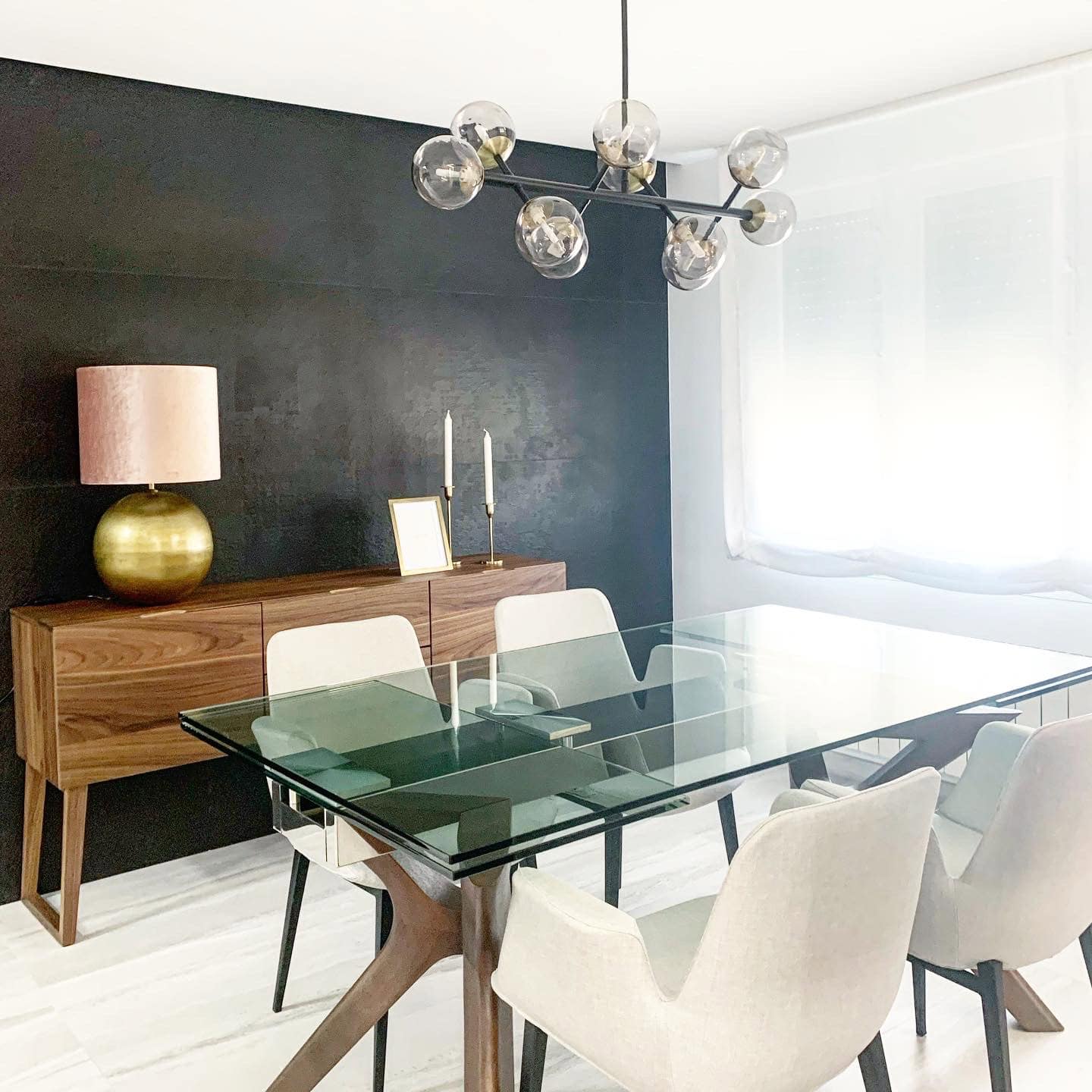 E9C0FAE0 74C0 4C16 B892 8EDBDD217FFB