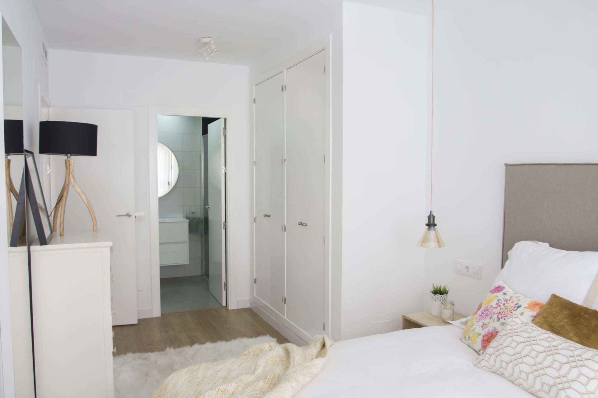 Orden del dormitorio MG 8224