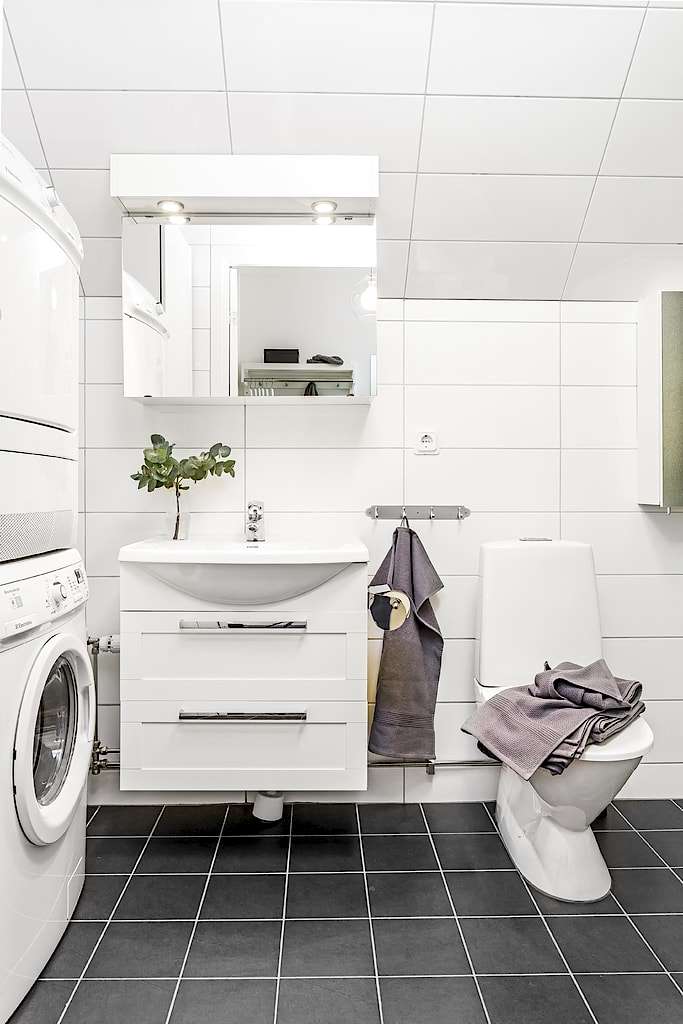 Pequeño apartamento y decoración en negro? Se puede. 1 wp 1490533723224